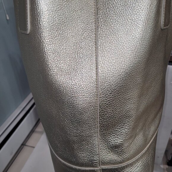 Tory Burch Michelle buckle tote bag mettallic leather medium large tote - Picture 9 of 13